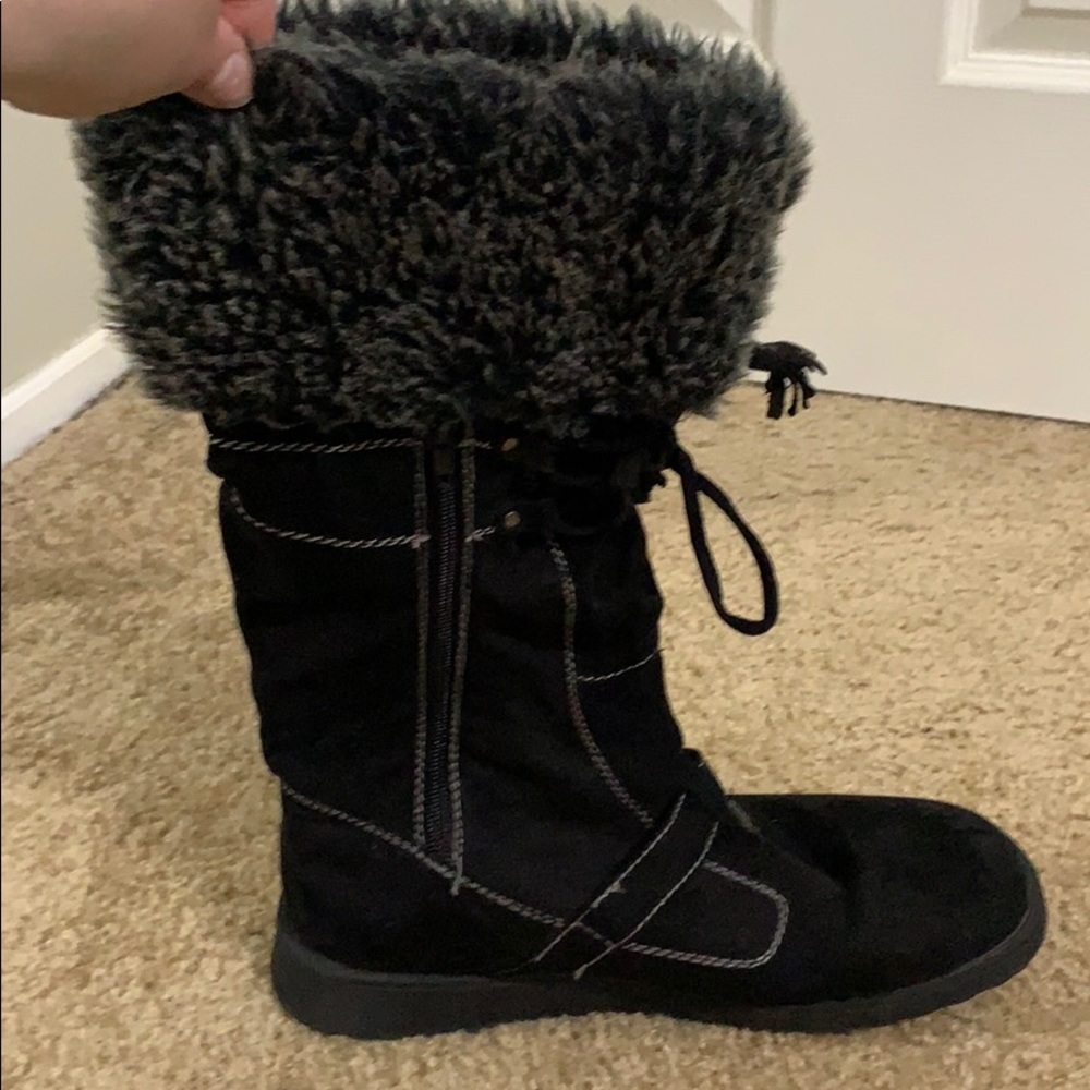 Boots with the Fur!!!
